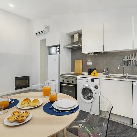 Whome Urban Escape: 1-br W/mezzanine Near Campo Ourique