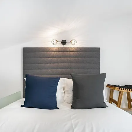 Whome Urban Escape: 1-br W/mezzanine Near Campo Ourique * Lizbona