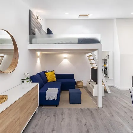 Whome Urban Escape: 1-br W/mezzanine Near Campo Ourique Apartament *